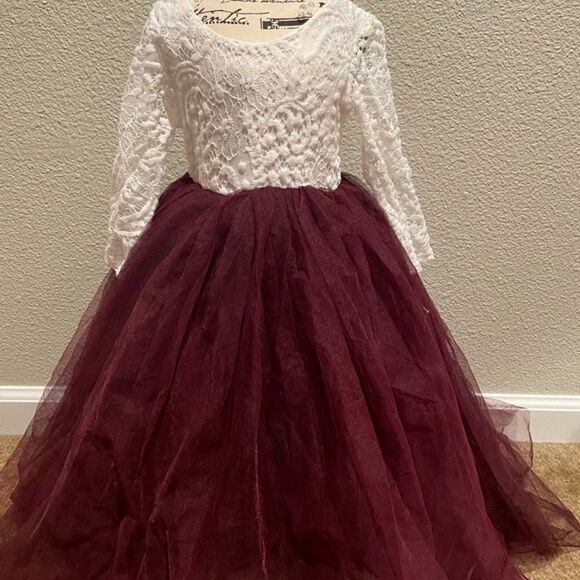 NWOT Princess Long Sleeve Backless Dress Size 5 - Picture 1 of 9